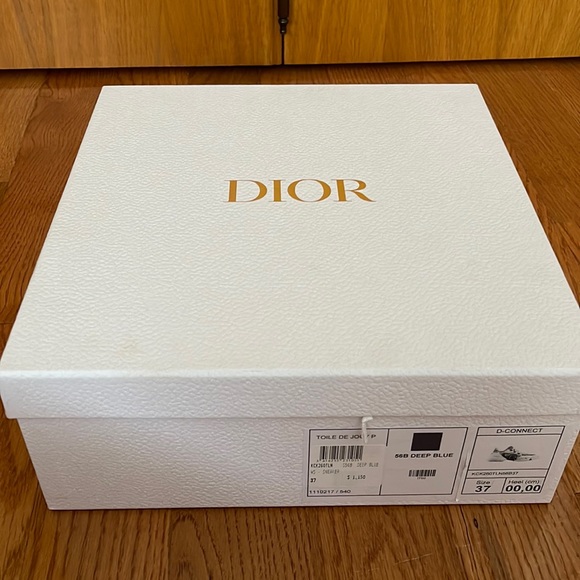 Limited edition brand new Dior sneakers, women’s size 7, never worn - Picture 1 of 8